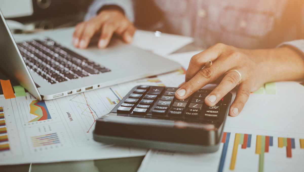 Dicas para planejar as Finanças na Graduação